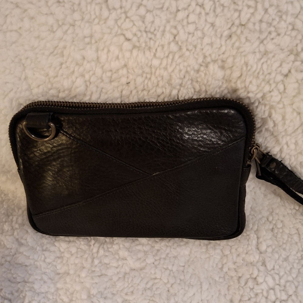 Leather Crossbody/Wallet